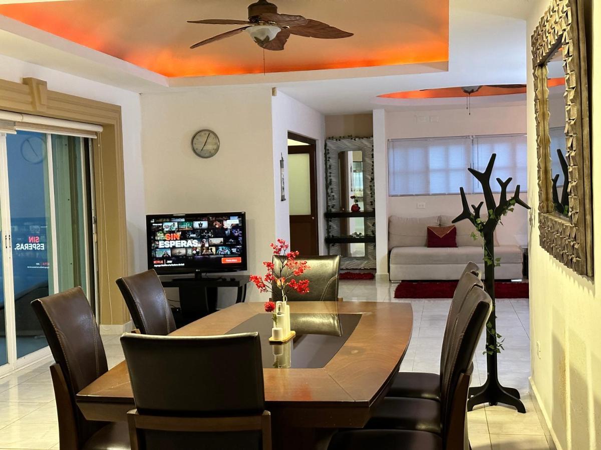 Casa Sasha'S Mini Palace Cancun Bagian luar foto