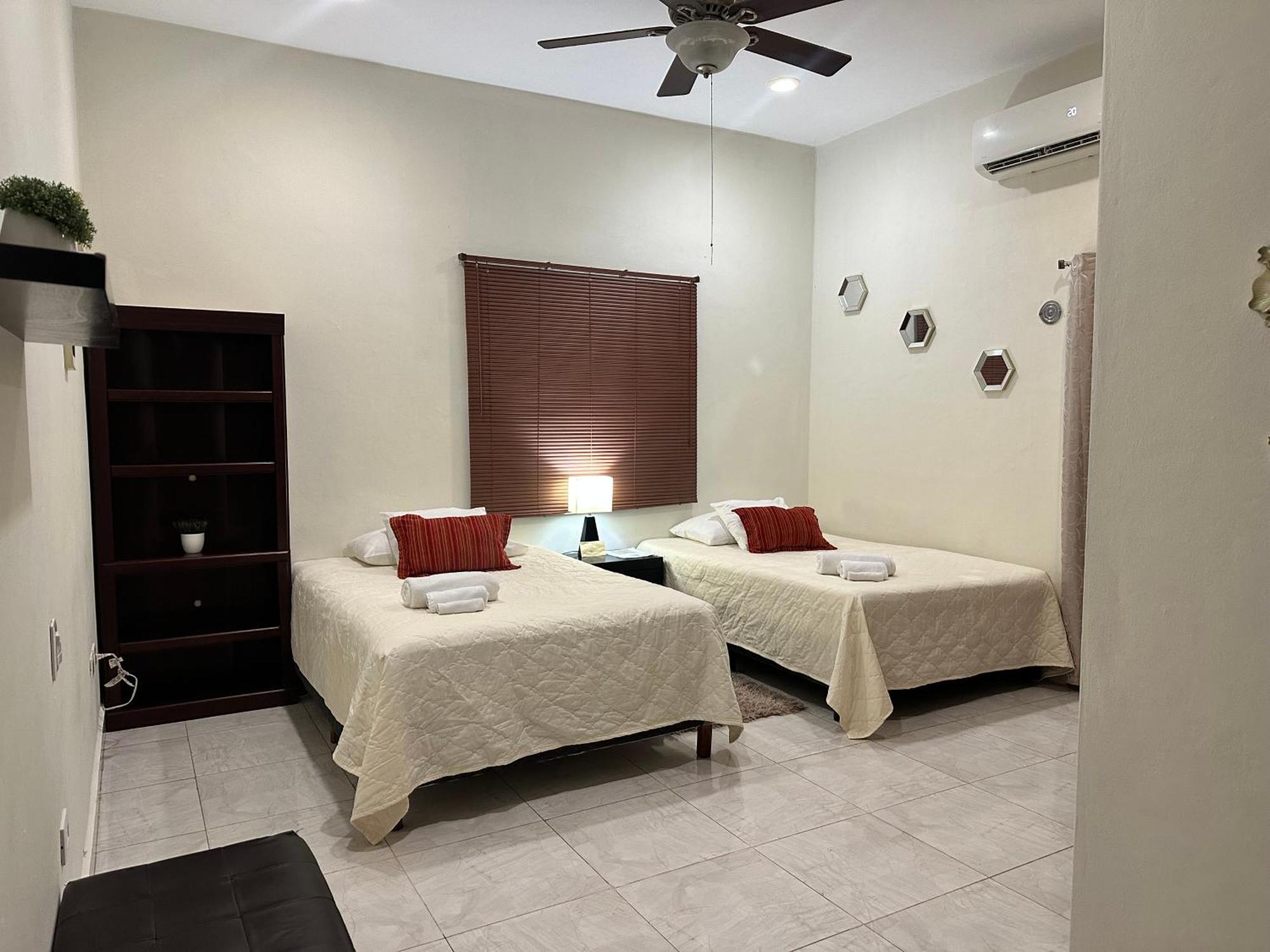 Casa Sasha'S Mini Palace Cancun Ruang foto